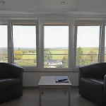 Des Ardennes Hotel 4*