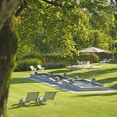 Des Ardennes Hotel